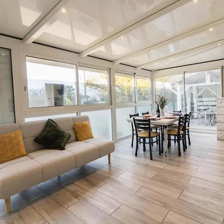 Maison Venitia T4 度假居 *